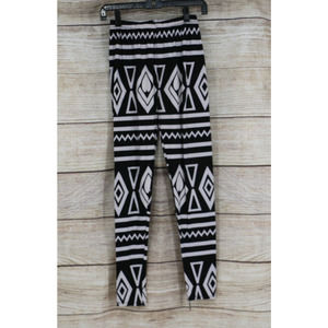 Fashion Diary Womens Geometric Soft Leggings Pants One Size Regular Black White